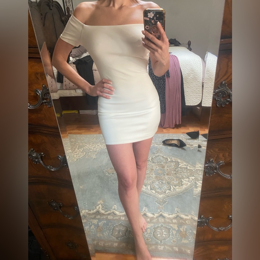 Lulu’s White Strapless Party Dress